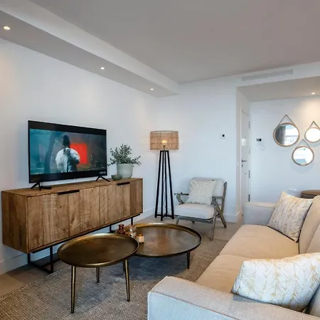 Sealine Luxury In Costa Torrox
